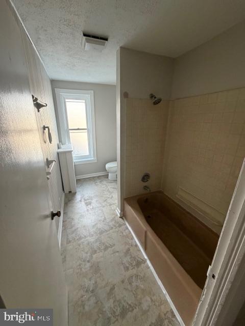 45 Carroll Street Reading, PA 19611 - Photo 19 of 33 Main Bathroom on 2nd Floor