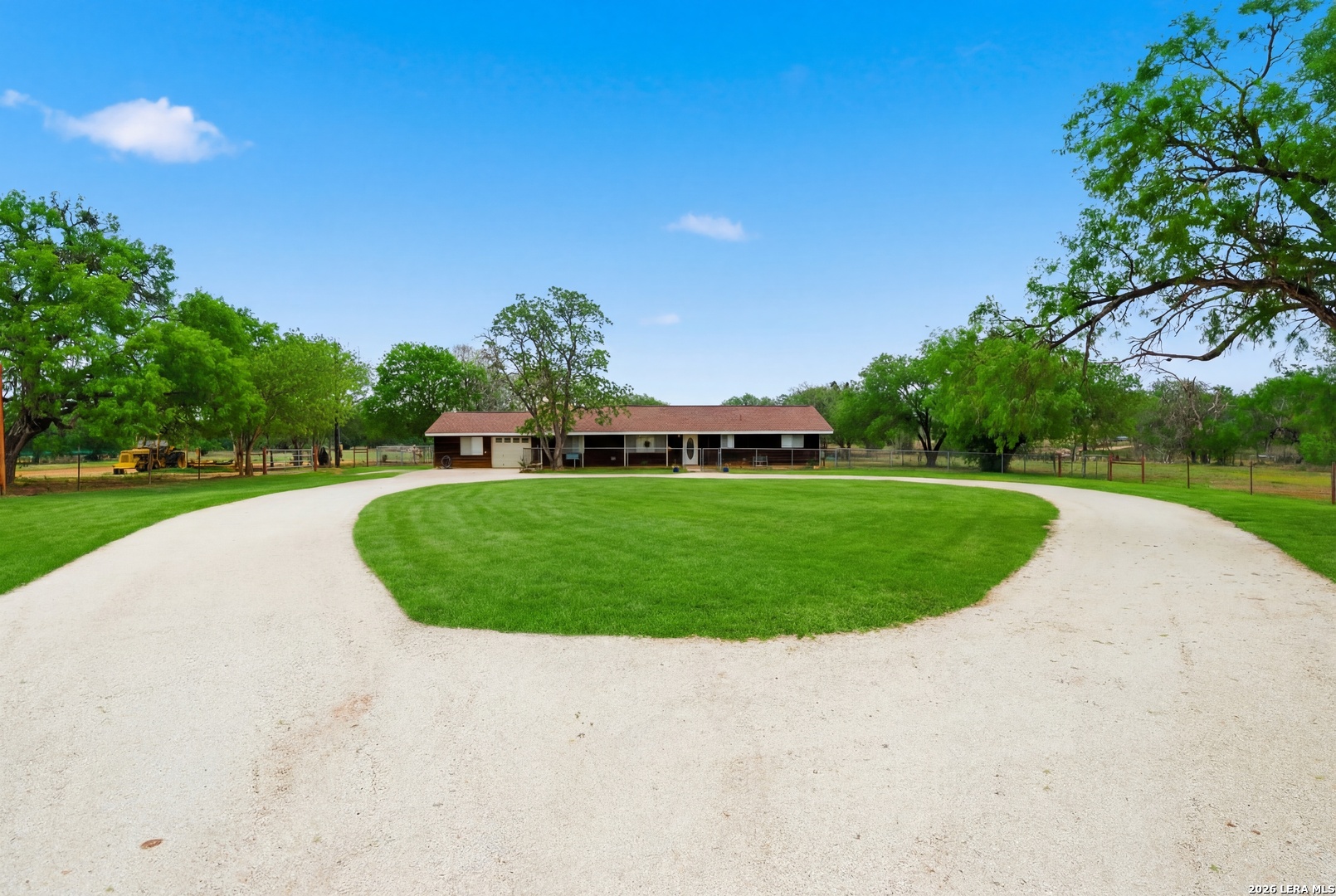144 Oak Park Road Adkins, TX 78101 - Photo 3 of 25
