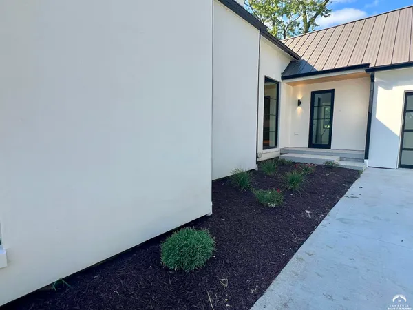 $1,450,000 | 1840 Quail Creek Drive, Lawrence, KS 66047