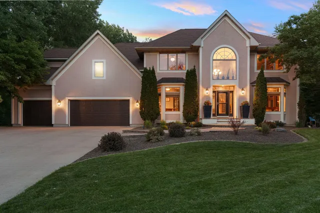 $674,900 | 602 24th Street Northwest, Austin, MN 55912