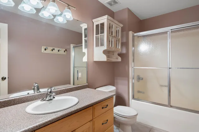 $674,900 | 602 24th Street Northwest, Austin, MN 55912