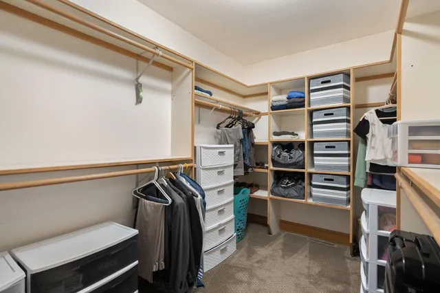 $674,900 | 602 24th Street Northwest, Austin, MN 55912