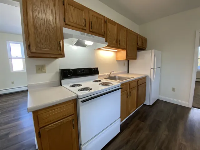 $1,649 | 149 Second Street, Unit 3, Manchester, NH 03102