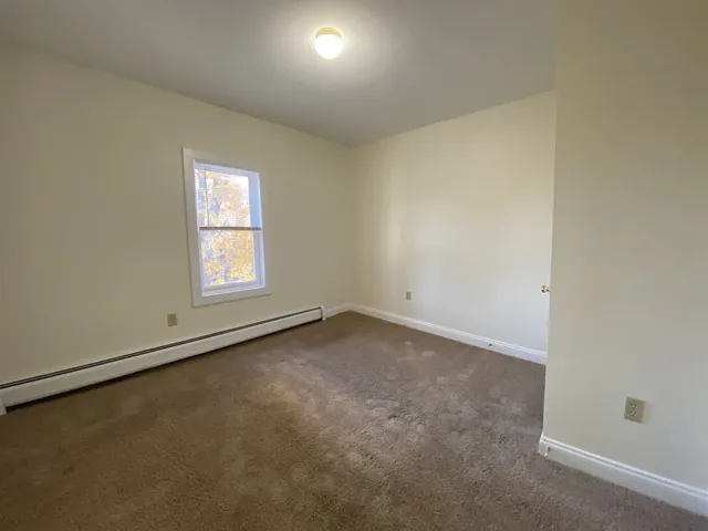 $1,649 | 149 Second Street, Unit 3, Manchester, NH 03102