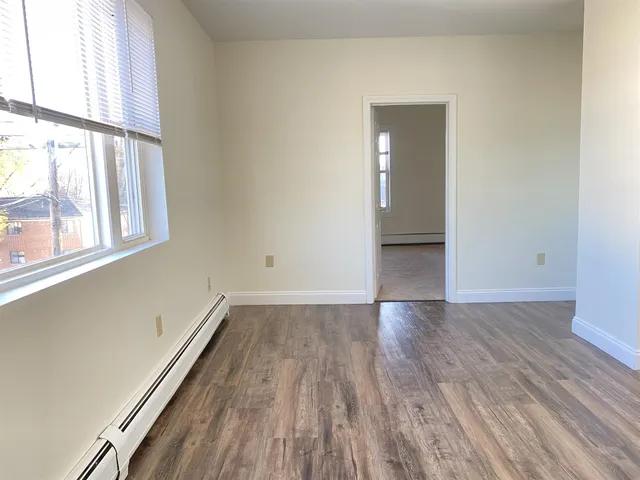 $1,649 | 149 Second Street, Unit 3, Manchester, NH 03102