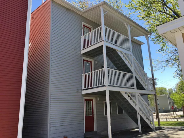 $1,649 | 149 Second Street, Unit 3, Manchester, NH 03102