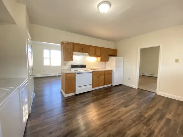 $1,649 | 149 Second Street, Unit 3, Manchester, NH 03102