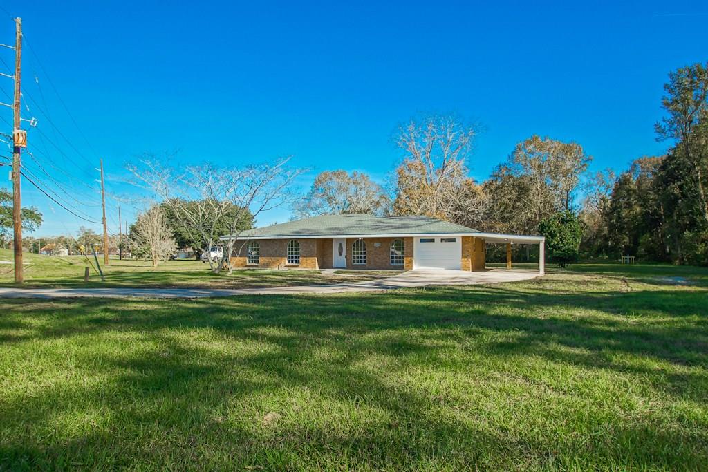 17736 River Road Montz, LA 70068 - Photo 2 of 26