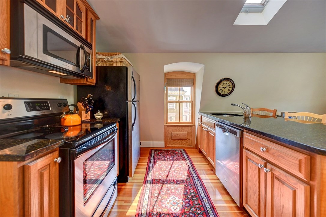 54 Halsey Street, Unit 6 Providence, RI 02906 - Photo 6 of 19