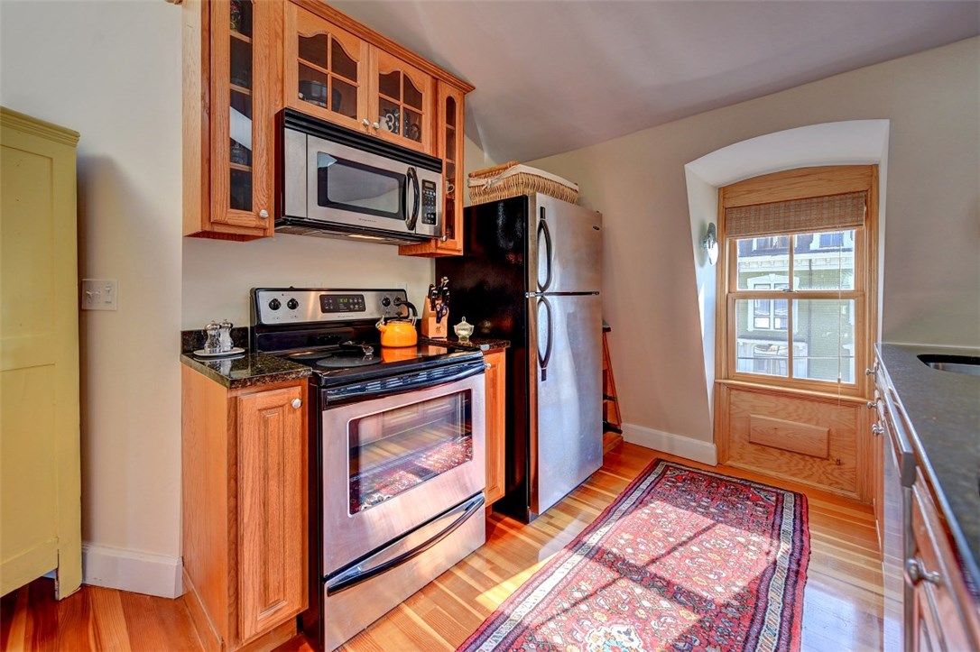 54 Halsey Street, Unit 6 Providence, RI 02906 - Photo 7 of 19