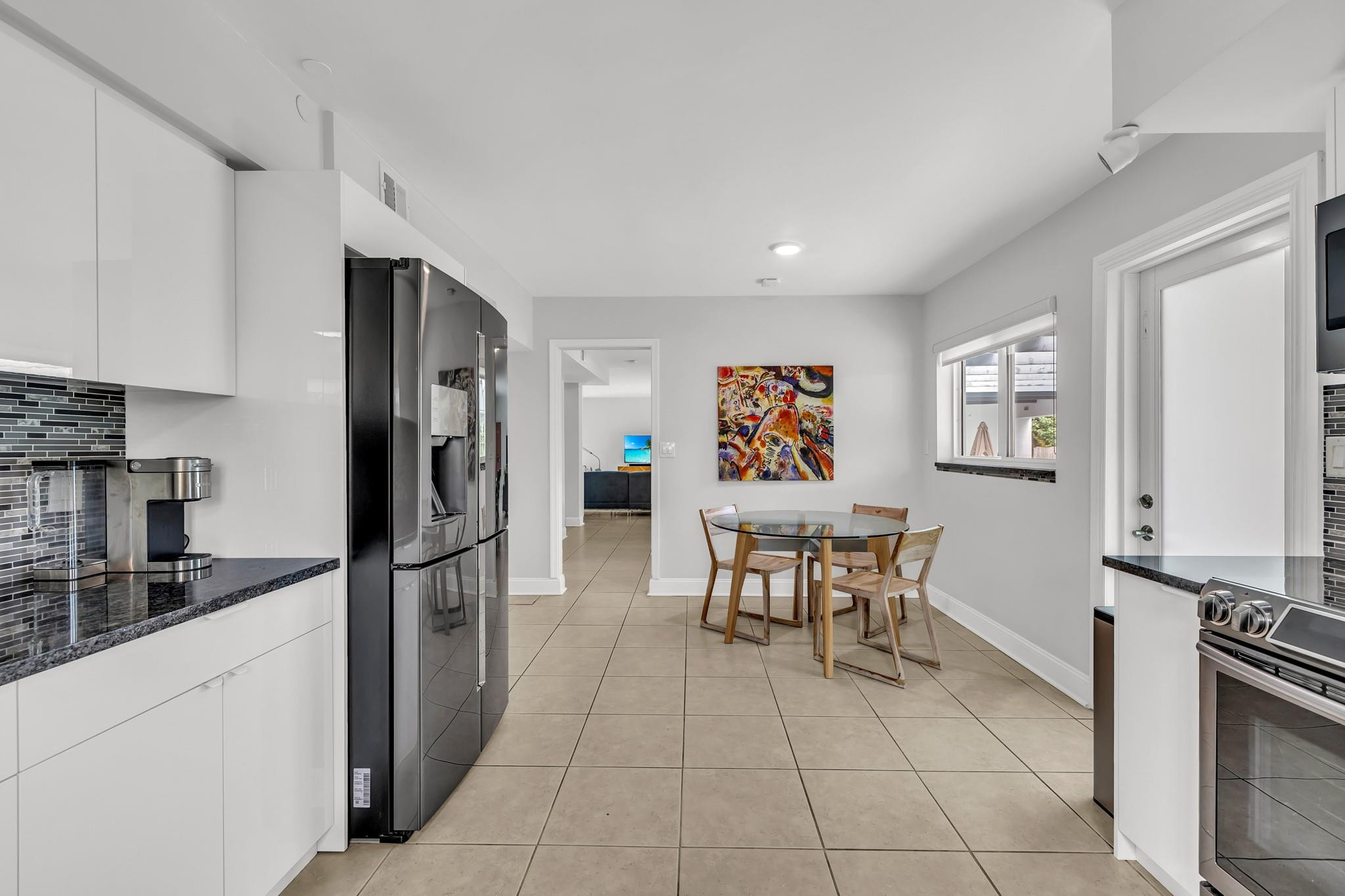 2812 Northeast 27th Street Lighthouse Point, FL 33064 - Photo 13 of 41 Photo 13