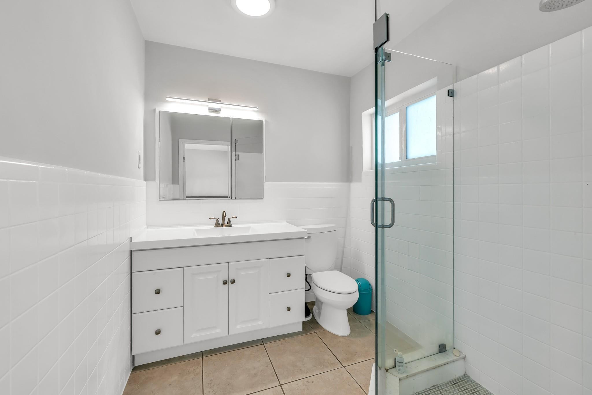 2812 Northeast 27th Street Lighthouse Point, FL 33064 - Photo 16 of 41 Photo 16