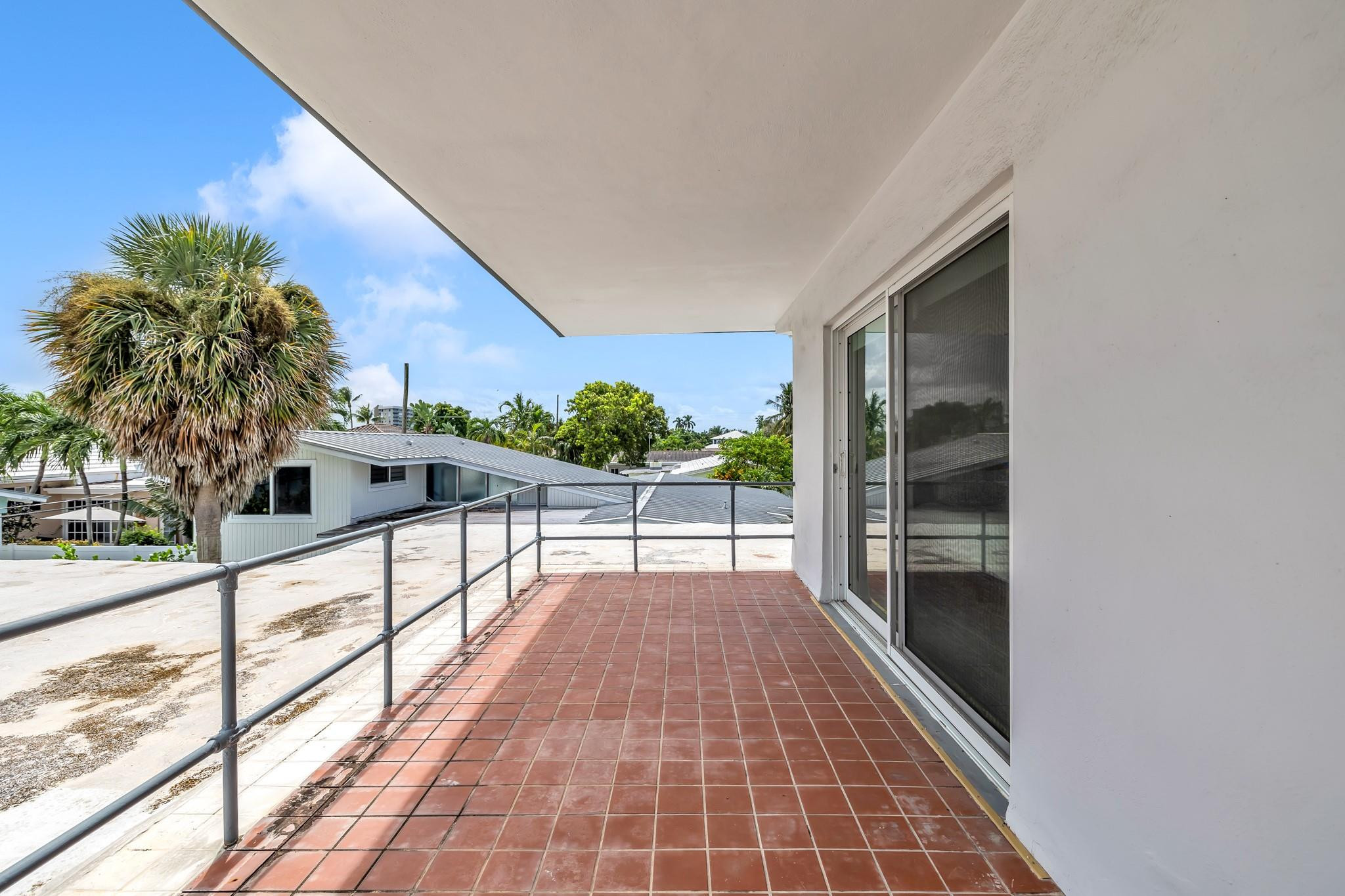 2812 Northeast 27th Street Lighthouse Point, FL 33064 - Photo 18 of 41 Photo 18