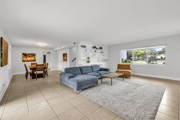 $7,500 | 2812 Northeast 27th Street, Lighthouse Point, FL 33064