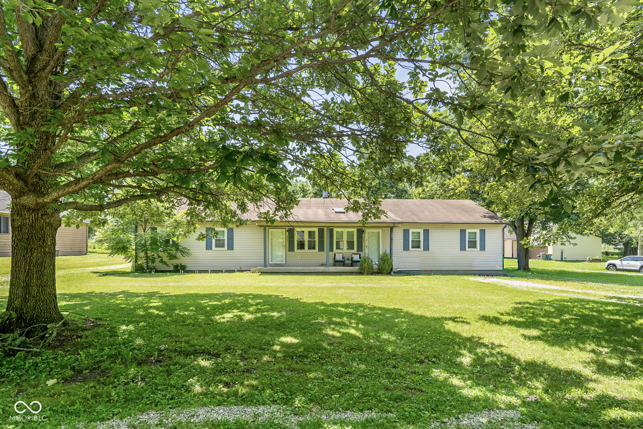 2751 East Midland Road Indianapolis, IN 46227 - Photo 1 of 33