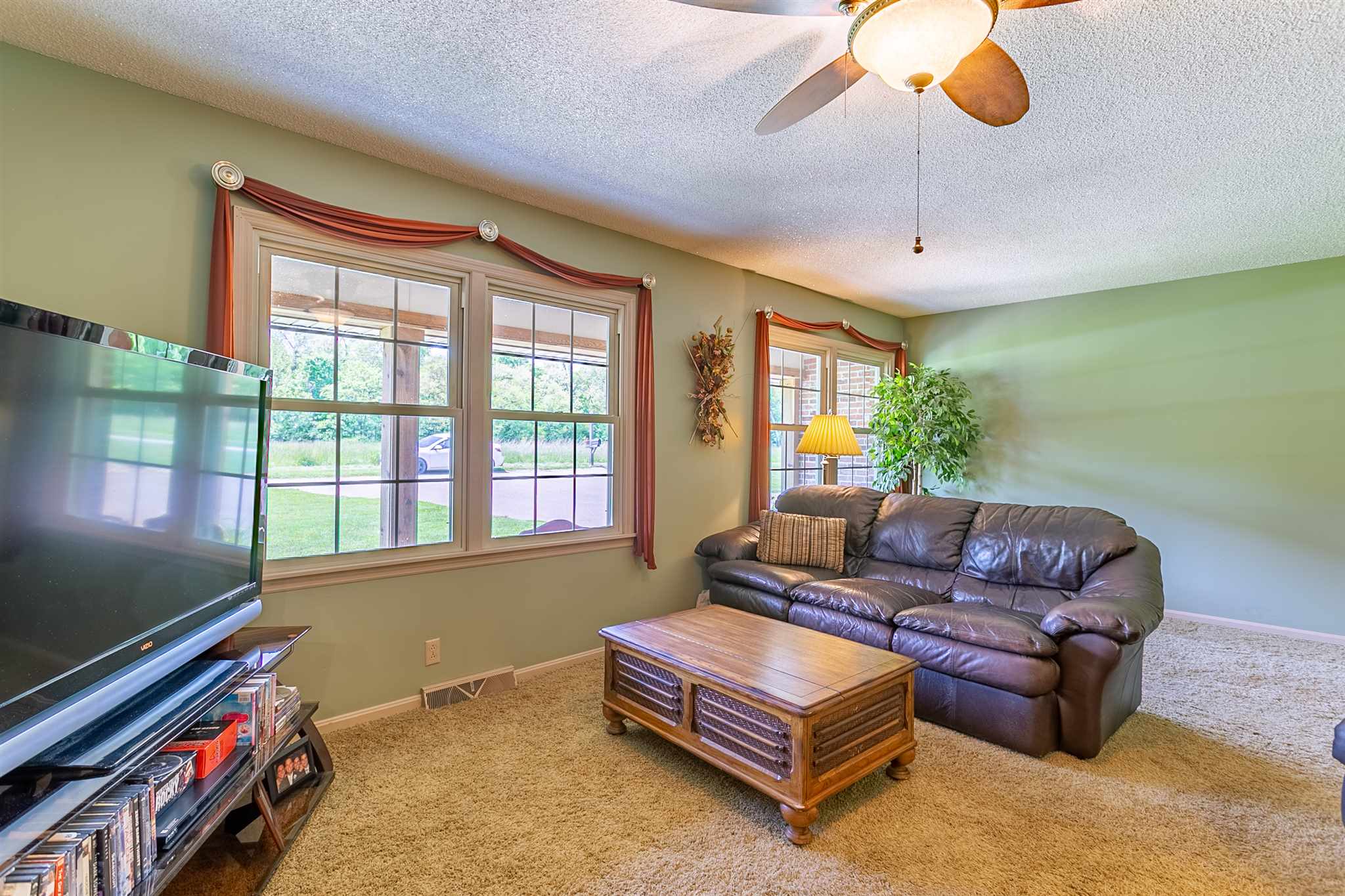 14121 Bickmeier Road Evansville, IN 47725 - Photo 3 of 36 Gallery Image 3
