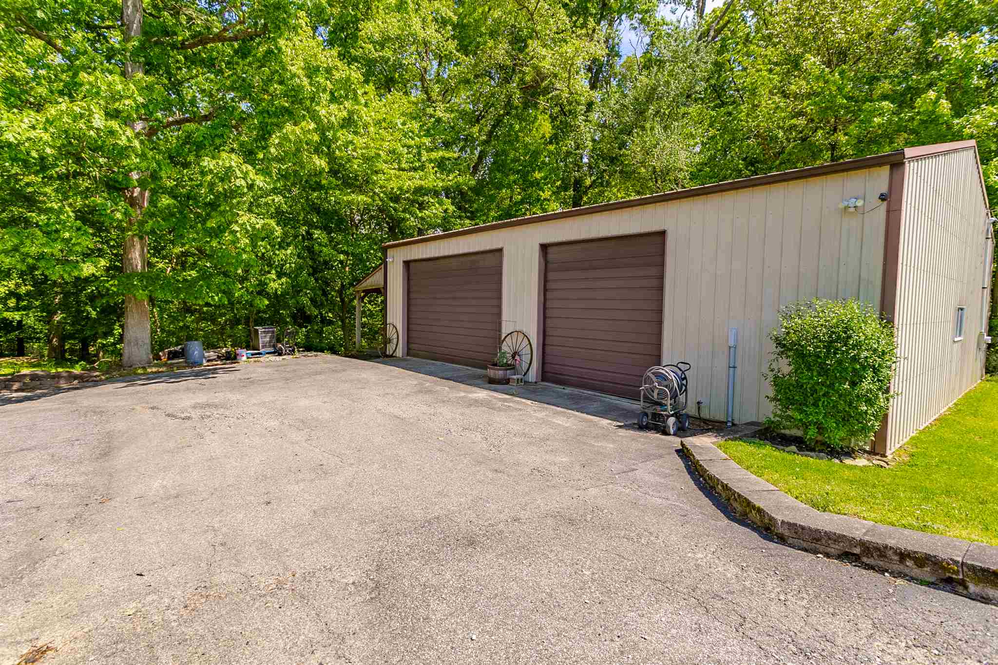 14121 Bickmeier Road Evansville, IN 47725 - Photo 34 of 36 Gallery Image 34