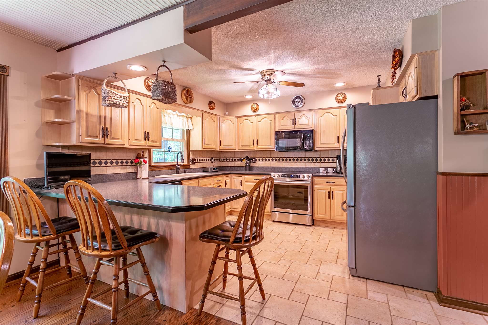 14121 Bickmeier Road Evansville, IN 47725 - Photo 9 of 36 Gallery Image 9