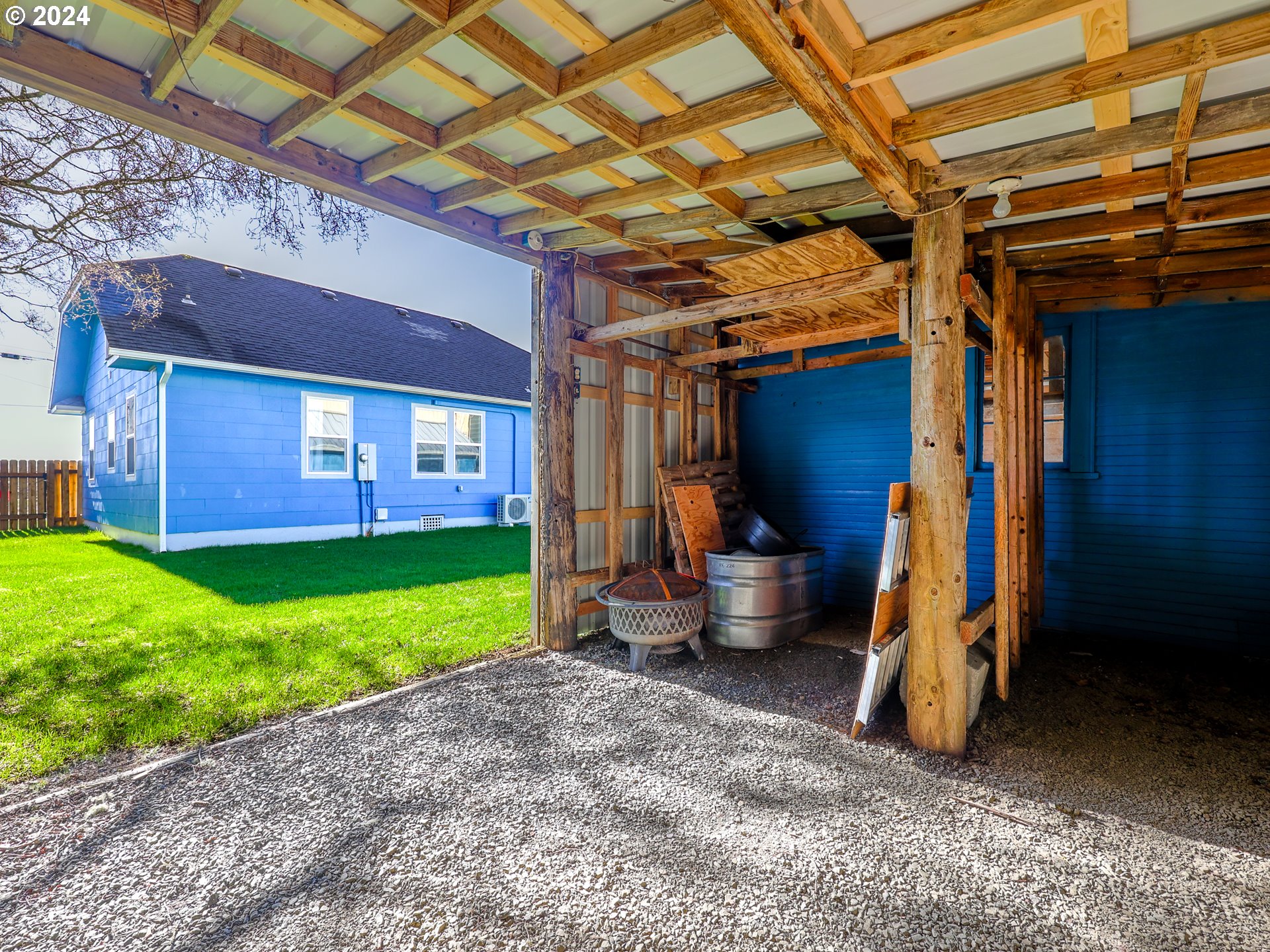 118 Main Street Southwest Ilwaco, WA 98624 - Photo 39 of 44 a view of an house with backyard and patio
