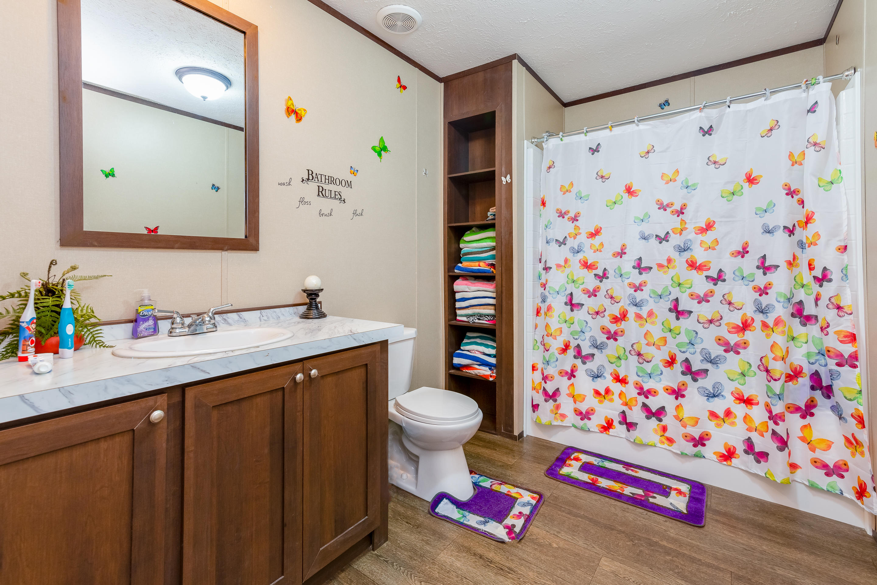 1649 Dinkins Road Seymour, TN 37865 - Photo 14 of 16 BAthroom 1