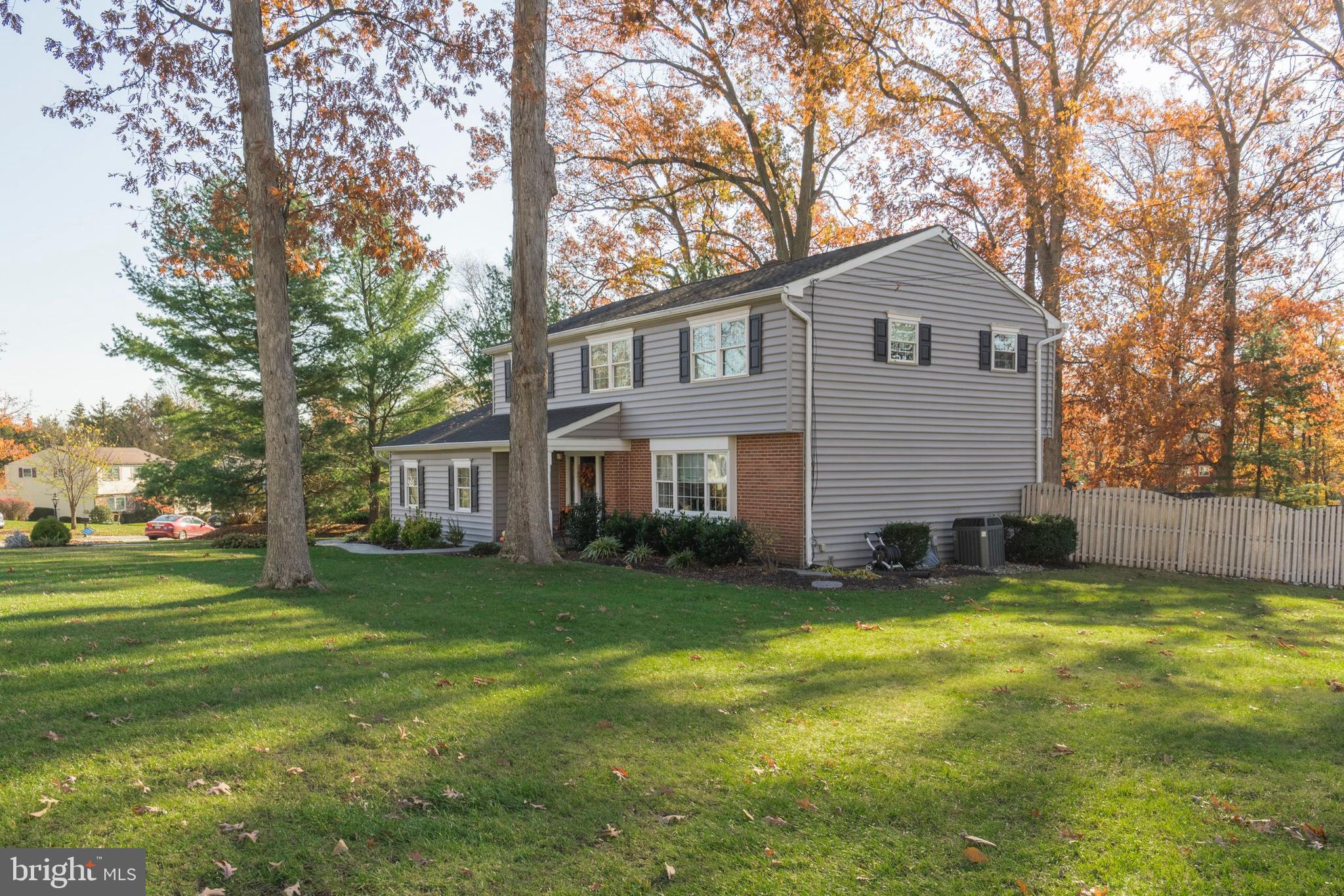 919 Senator Road Norristown, PA 19403 - Photo 49 of 50 Side View