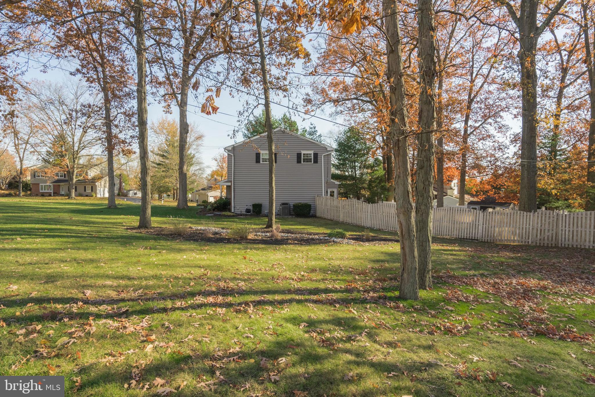 919 Senator Road Norristown, PA 19403 - Photo 50 of 50 Side View