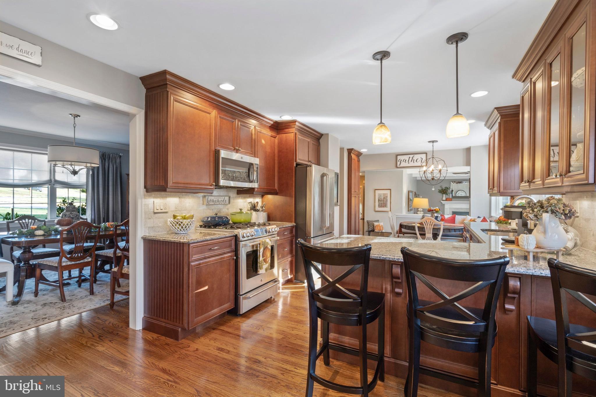 919 Senator Road Norristown, PA 19403 - Photo 10 of 50 Kitchen