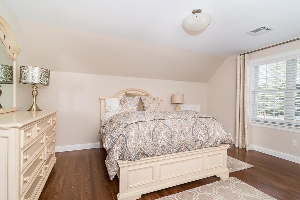 130 Clarke Road Needham, MA 02492 - Photo 19 of 32