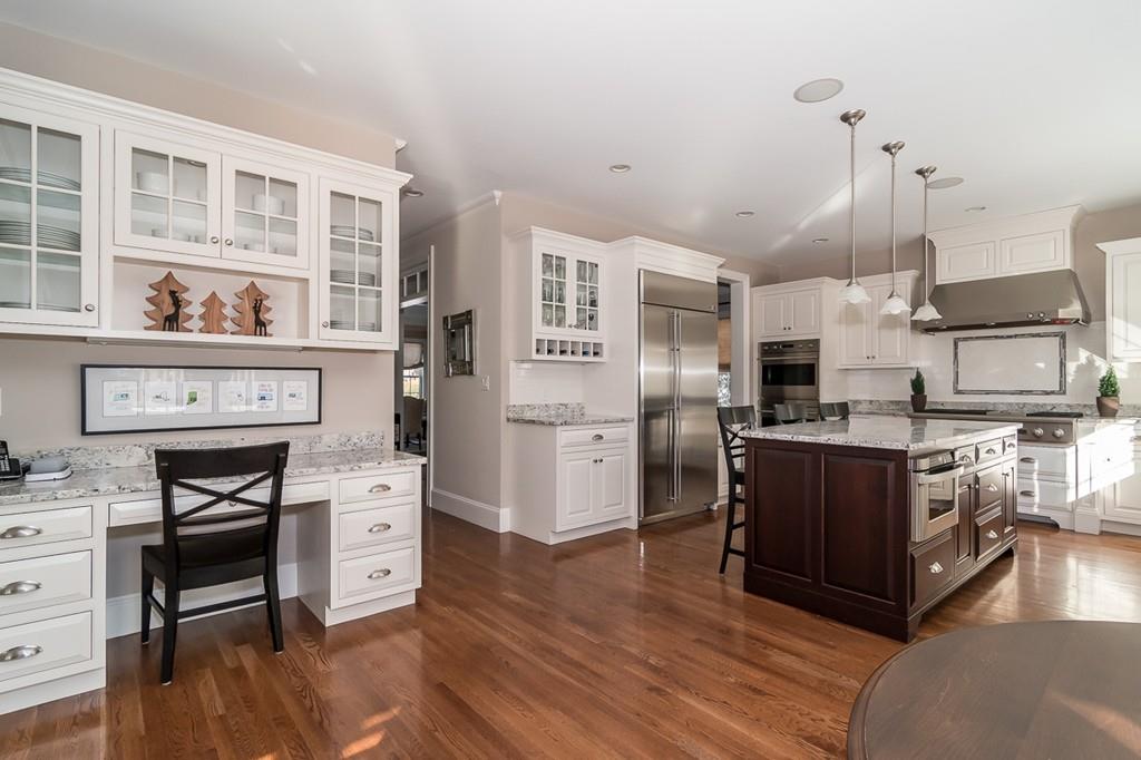 130 Clarke Road Needham, MA 02492 - Photo 7 of 32