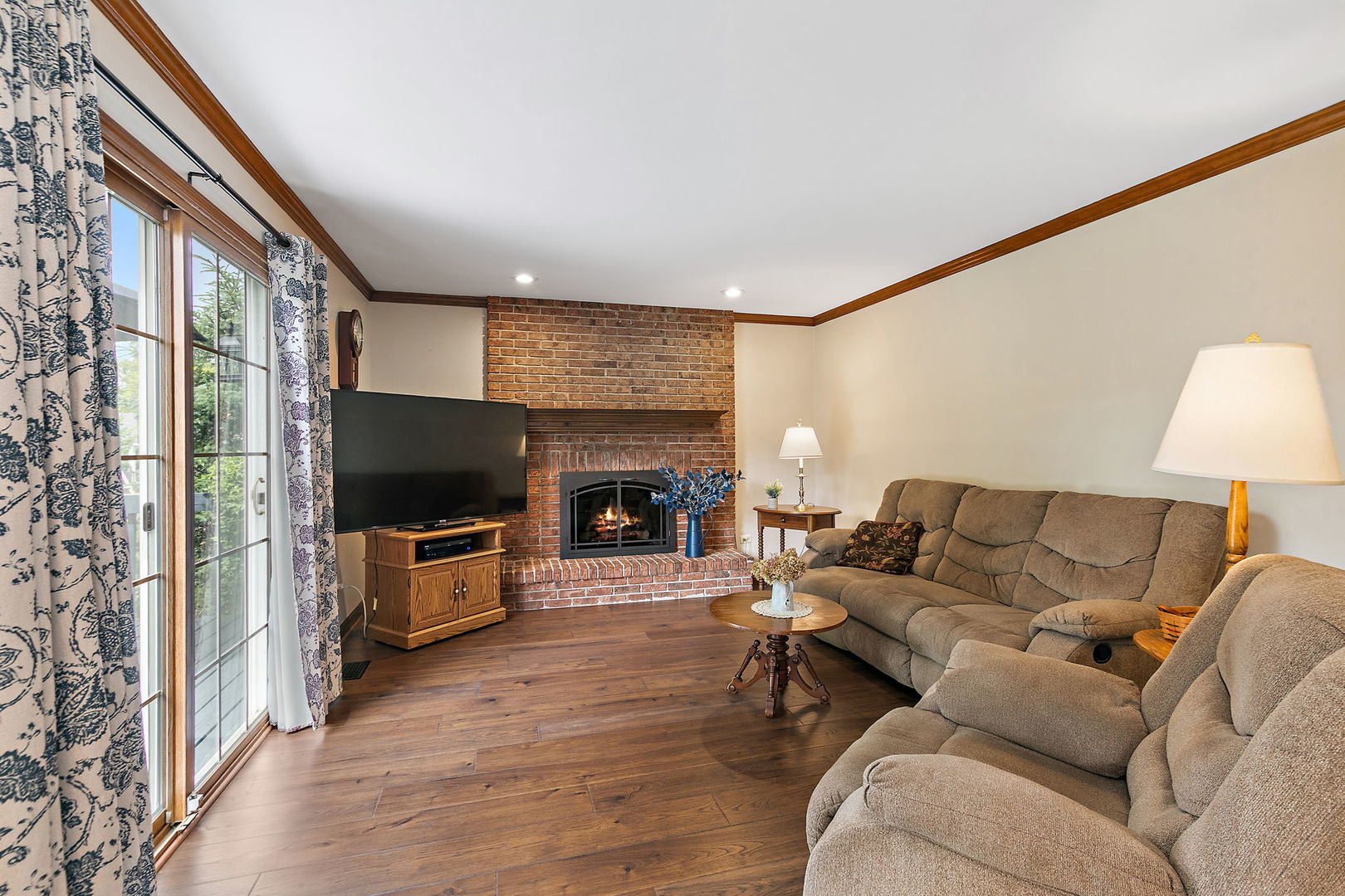 500 Essex Road Fox River Grove, IL 60021 - Photo 12 of 31