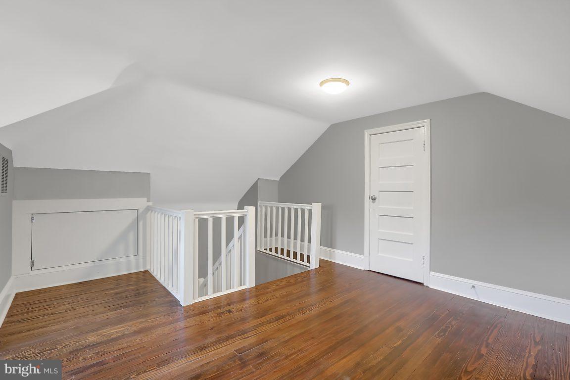 3503 Edgewood Road Baltimore, MD 21215 - Photo 22 of 30 Bedroom