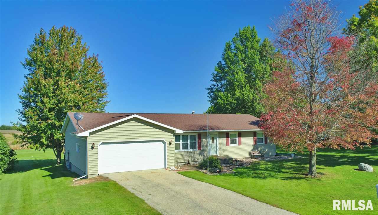 303 Sunshine Drive Rio, IL 61472 - Photo 3 of 29 Gallery Image 3
