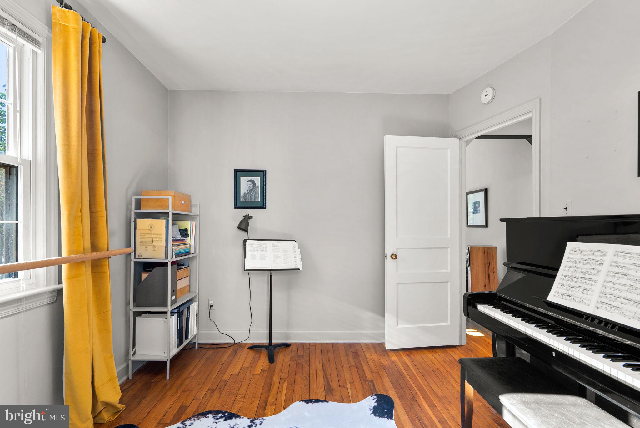 509 Mansfield Road Silver Spring, MD 20910 - Photo 21 of 36