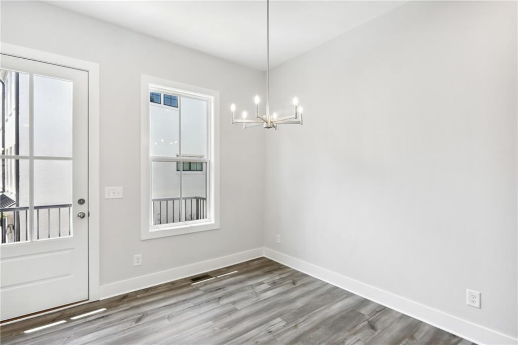 138 Chestnut Circle, Unit 6 Atlanta, GA 30342 - Photo 5 of 25