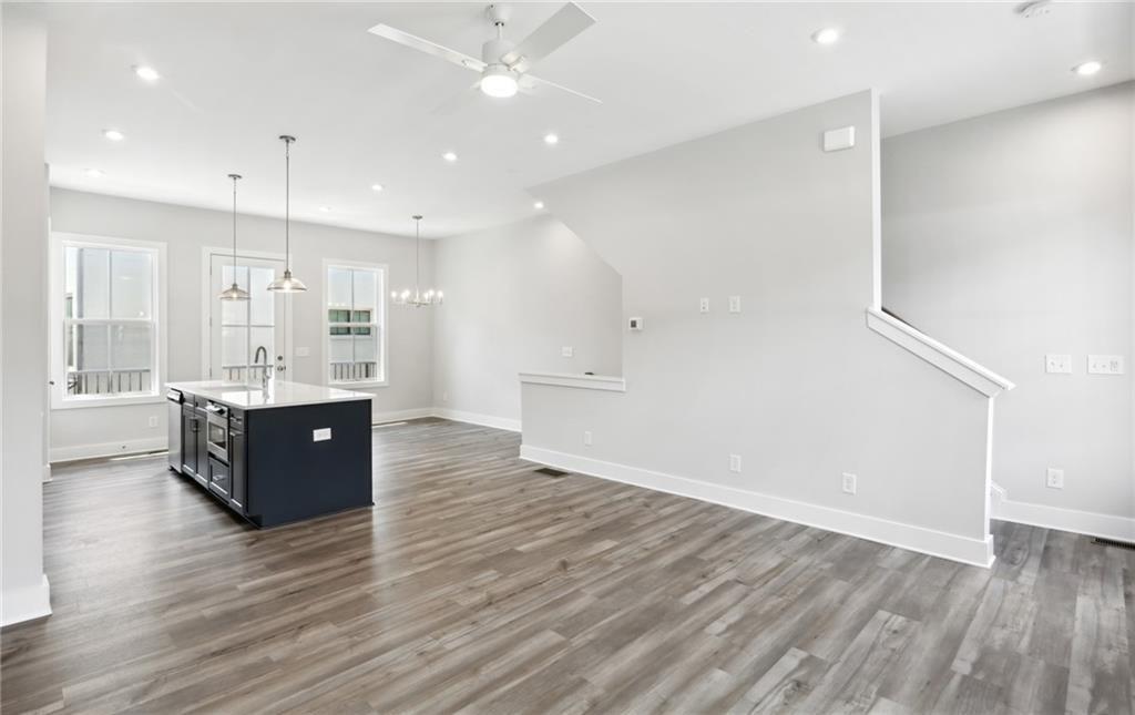 138 Chestnut Circle, Unit 6 Atlanta, GA 30342 - Photo 8 of 25