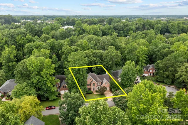 $645,000 | 17433 Glassfield Drive, Huntersville, NC 28078