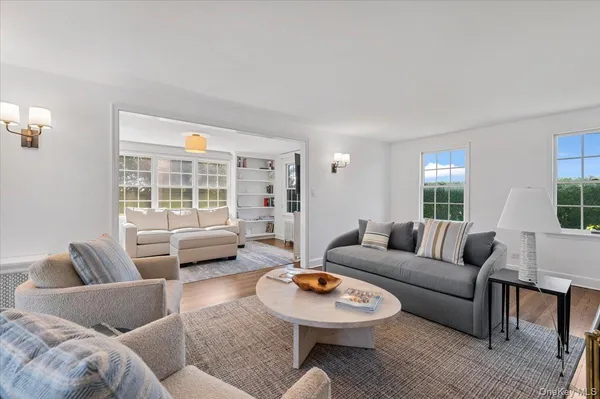 $3,749,500 | 2 Strongs Lane, Water Mill, NY 11976