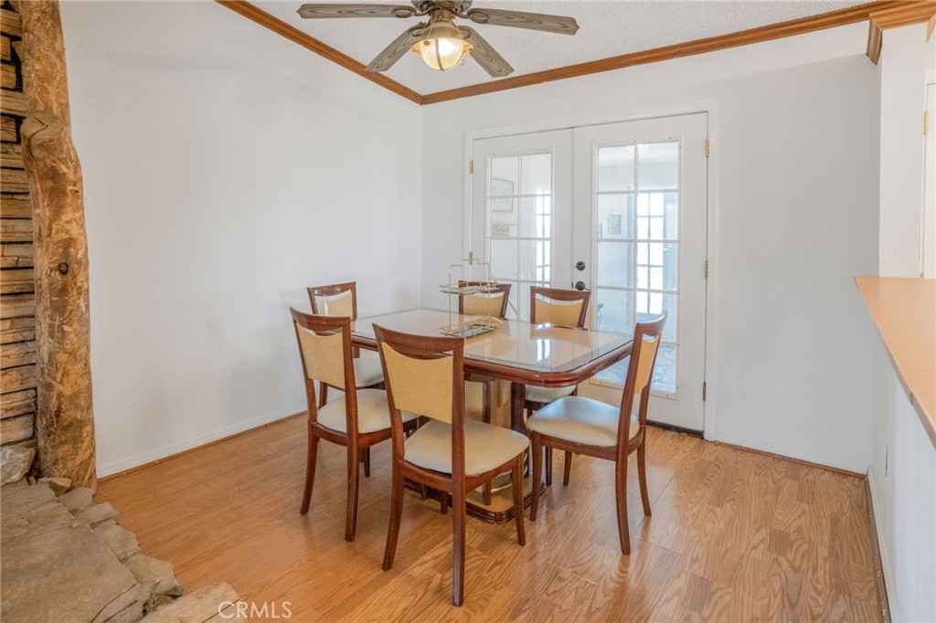 49750 3 Points Road Lancaster, CA 93536 - Photo 29 of 67 a dining room with furniture and window