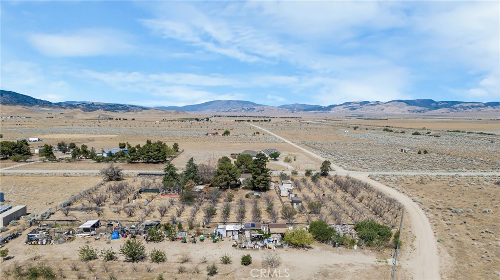 49750 3 Points Road Lancaster, CA 93536 - Photo 53 of 67 a view of lake view and mountain view