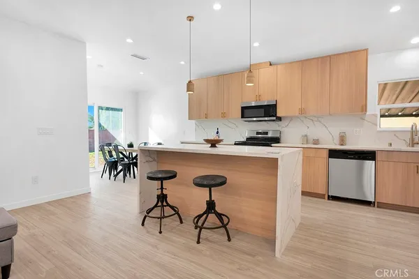 $1,100,000 | 14868 Envoy Street, Sylmar, CA 91342