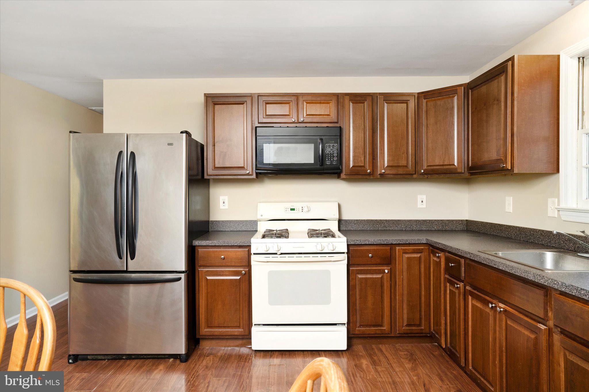 45 Scattergood Avenue Hamilton, NJ 08619 - Photo 10 of 24