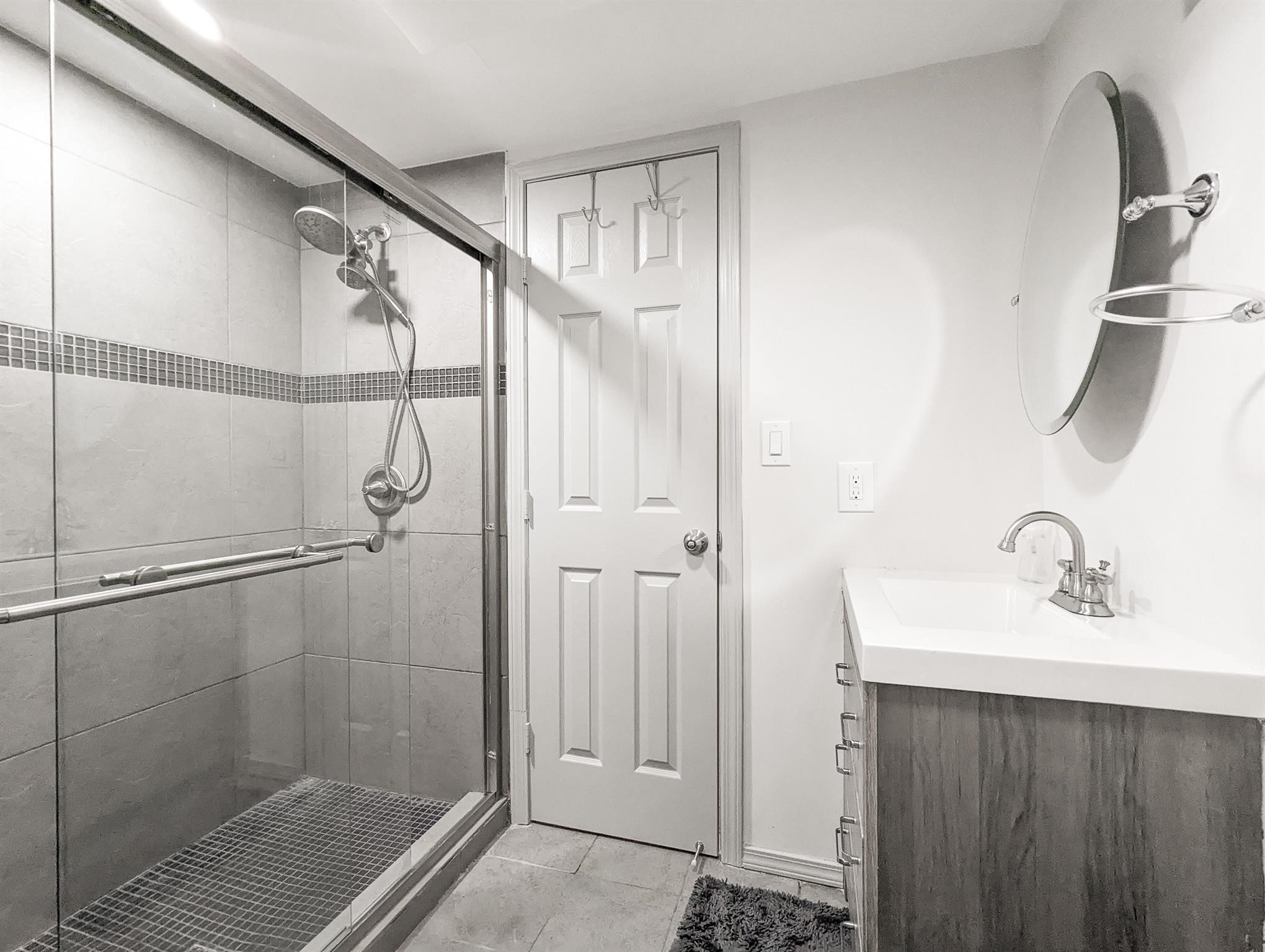 2306 Addison Road, Unit B Houston, TX 77030 - Photo 6 of 14