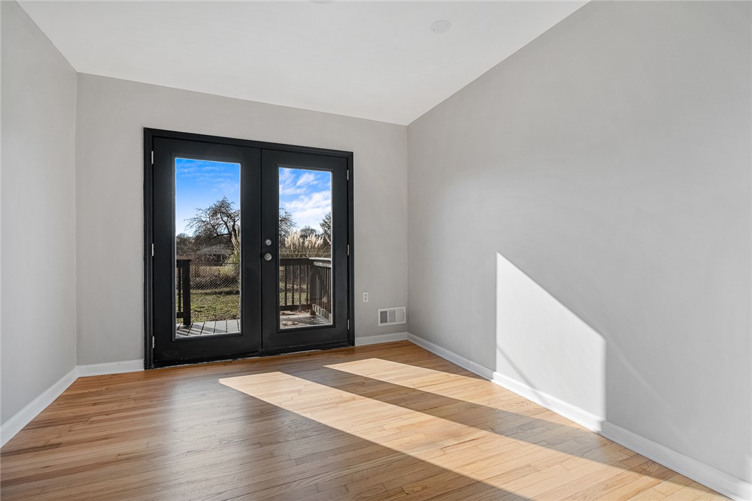 1010 Bern Circle Anderson, SC 29626 - Photo 18 of 27 3rd bedroom