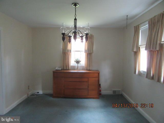 249 Flintlock Road Drexel Hill, PA 19026 - Photo 8 of 28 Formal Living Room