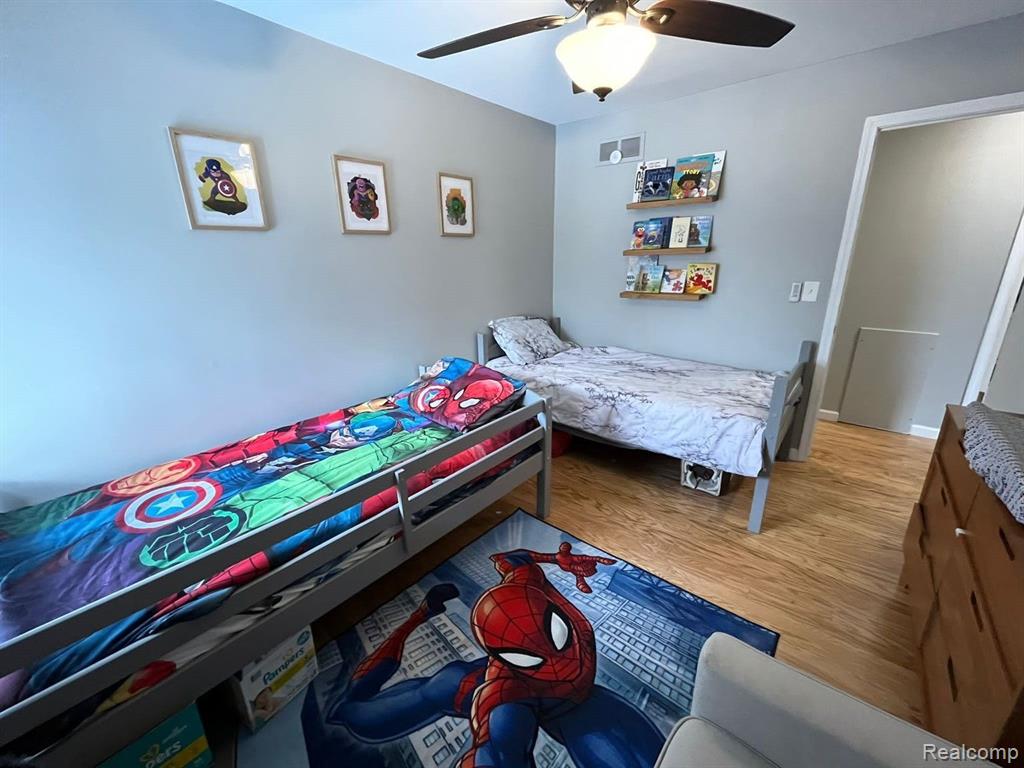 1403 Oakbrook Rochester Hills Rochester, MI 48307 - Photo 15 of 16