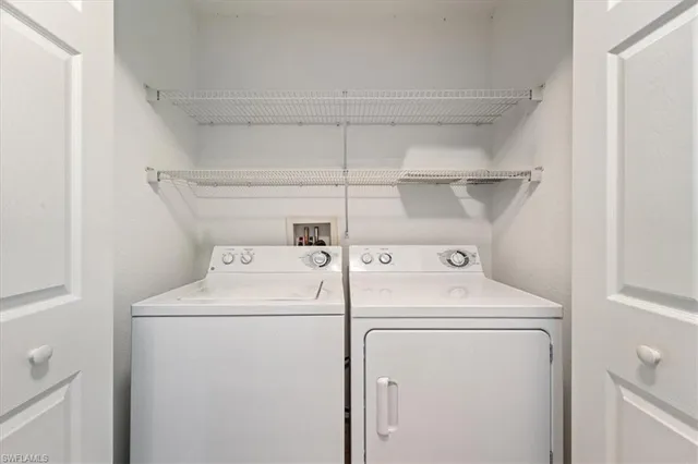 $314,900 | 10044 Heather Lane, Unit 1501, Naples, FL 34119