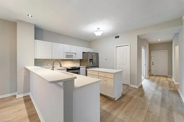 $314,900 | 10044 Heather Lane, Unit 1501, Naples, FL 34119