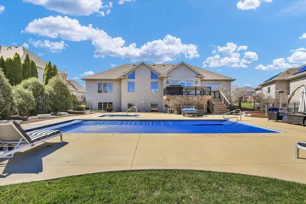 $850,000 | 1614 English Oak Drive, Champaign, IL 61822