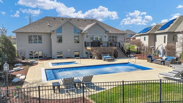 $850,000 | 1614 English Oak Drive, Champaign, IL 61822