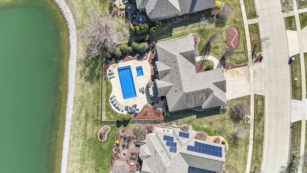 $850,000 | 1614 English Oak Drive, Champaign, IL 61822